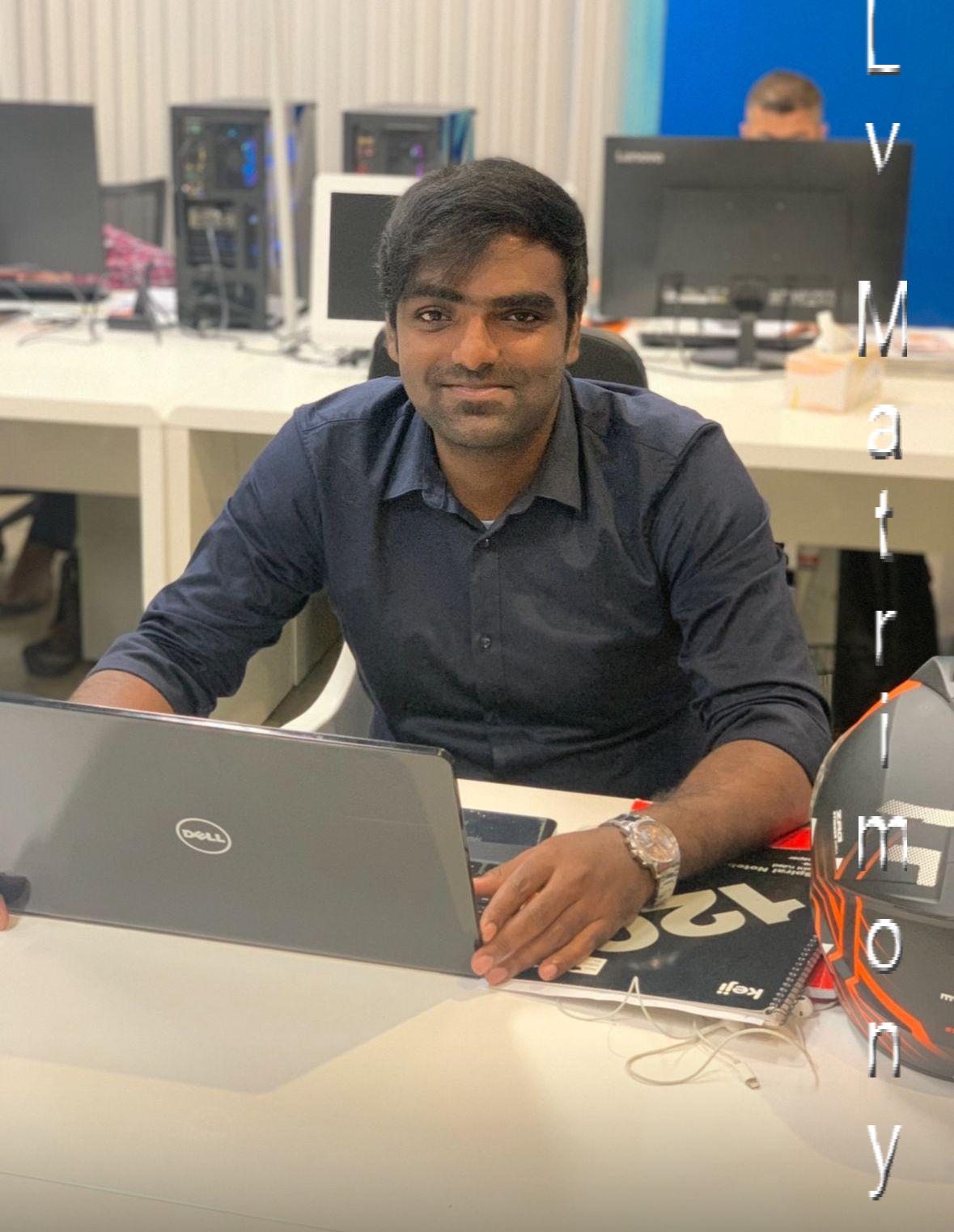 BG10014953 / A.S.KARTHEKEYEN